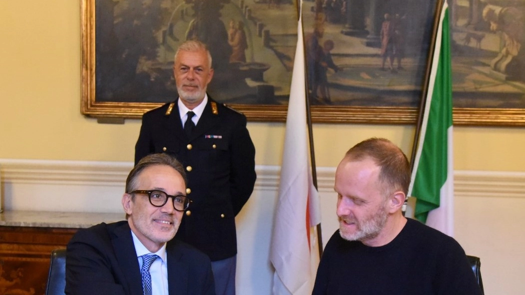 Il Questore Marco Calì e il sindaco Alessandro Rapinese Il Questore Marco Calì e il sindaco Alessandro Rapinese