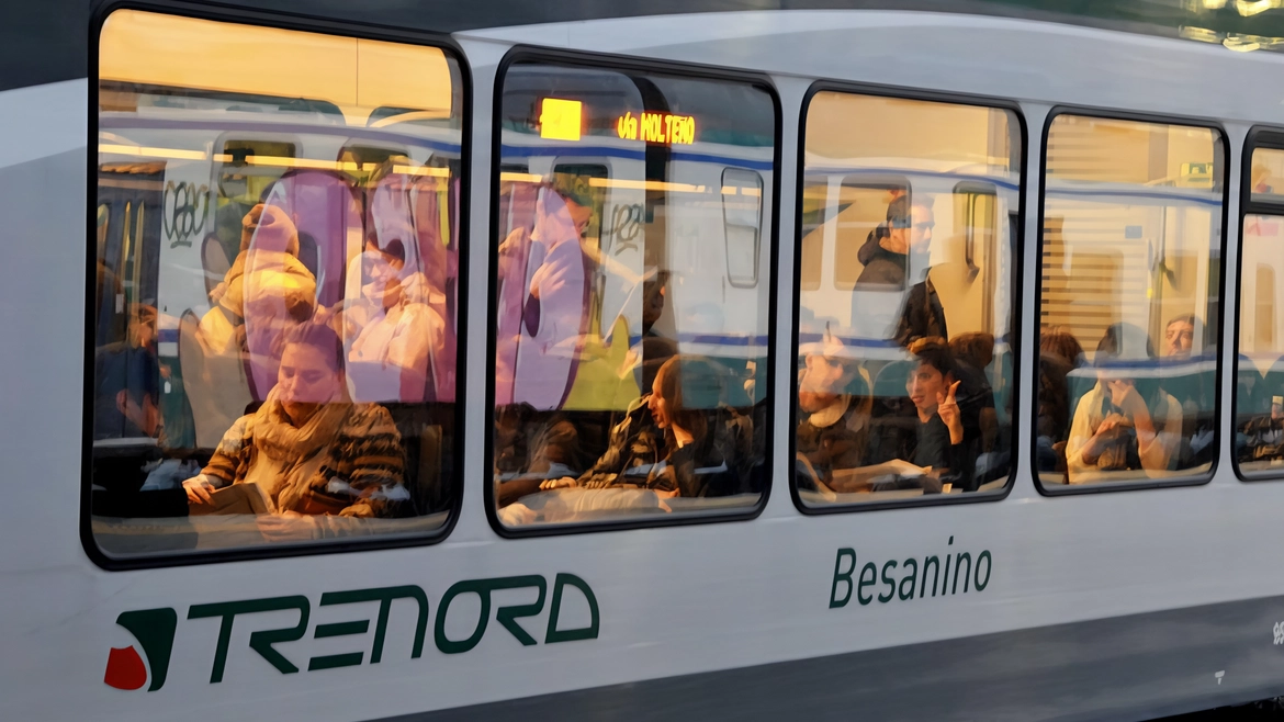 La circolazione sui binari subirà un nuovo stop fra le stazioni di Biassono e di Macherio-Canonica di Triuggio La circolazione sui binari subirà un nuovo stop fra le stazioni di Biassono e di Macherio-Canonica di Triuggio