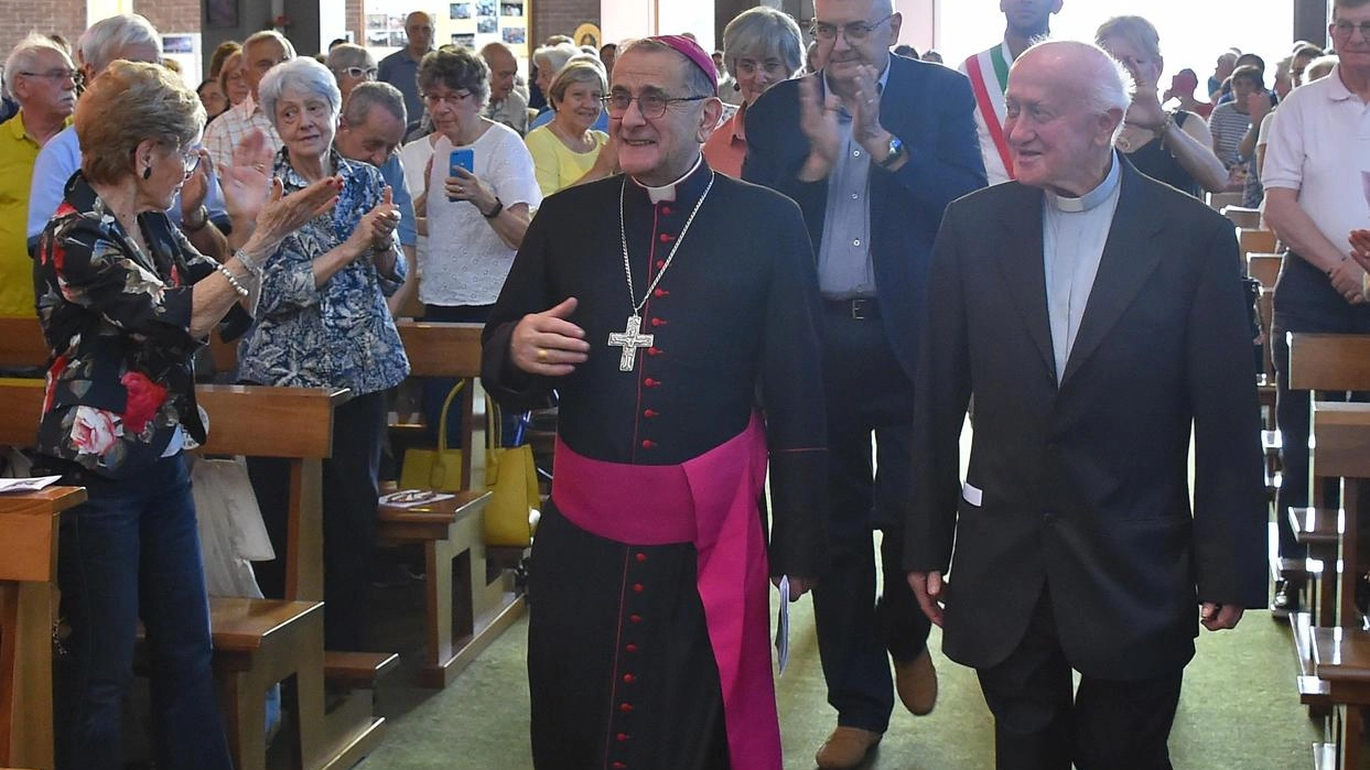 La visita dell’arcivescovo Delpini al santuario di Mesero dedicato a santa Gianna Beretta Molla ora indicato come una delle chiese penitenziali per il giubileo La visita dell’arcivescovo Delpini al santuario di Mesero dedicato a santa Gianna Beretta Molla ora indicato come una delle chiese penitenziali per il giubileo