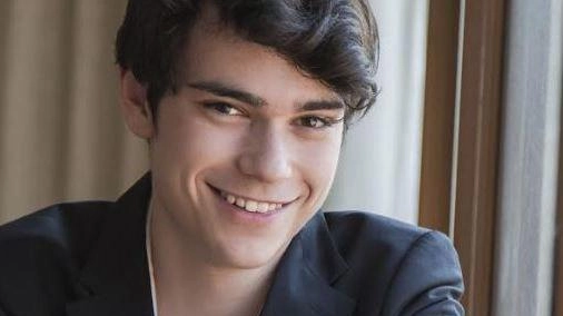 Tom Borrow di Tel Aviv, classe 2000 La svolta nel 2019 con l’Israel Philharmonic Orchestra Tom Borrow di Tel Aviv, classe 2000 La svolta nel 2019 con l’Israel Philharmonic Orchestra