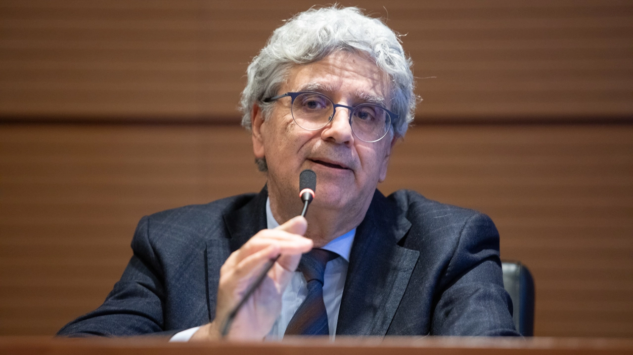 Il procuratore regionale della Corte dei Conti, Paolo Evangelista Il procuratore regionale della Corte dei Conti, Paolo Evangelista