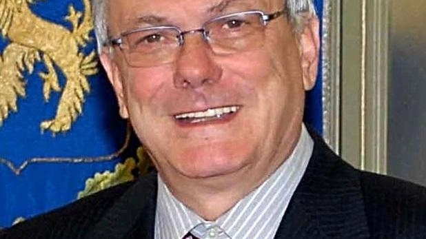 Abbiategrasso, lavori per la banda larga, Albetti: "Noi estranei, ma interverremo" Abbiategrasso, lavori per la banda larga, Albetti: "Noi estranei, ma interverremo"