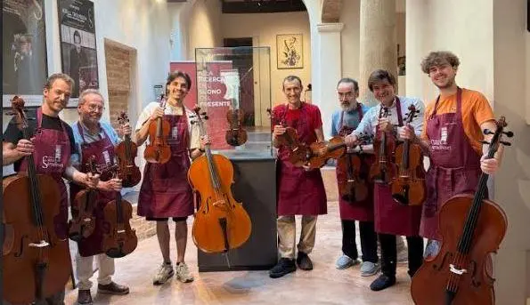 Casa Stradivari, scuola d’eccellenza. Un nuovo corso per giovani liutai