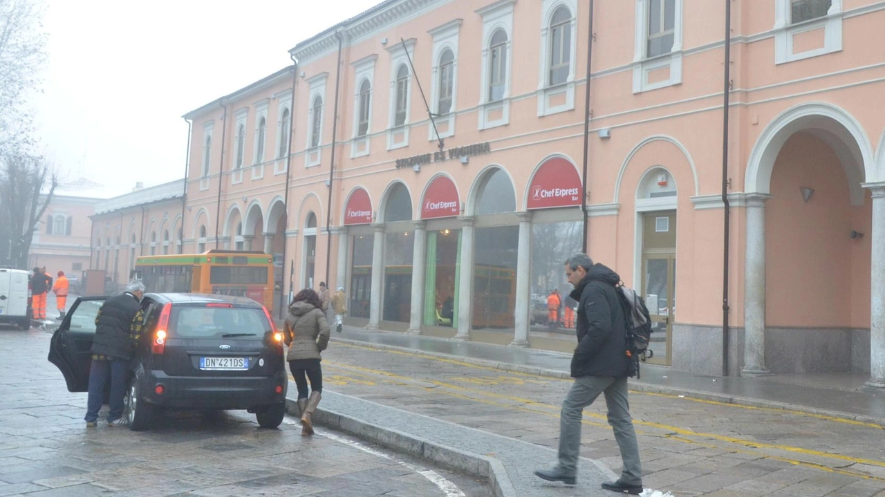 Chiarimenti e rassicurazioni sono stati al centro dell’incontro voluto dall’amministrazione comunale sul tema del quadruplicamento della linea ferroviaria Tortona-Voghera.... Chiarimenti e rassicurazioni sono stati al centro dell’incontro voluto dall’amministrazione comunale sul tema del quadruplicamento della linea ferroviaria Tortona-Voghera....