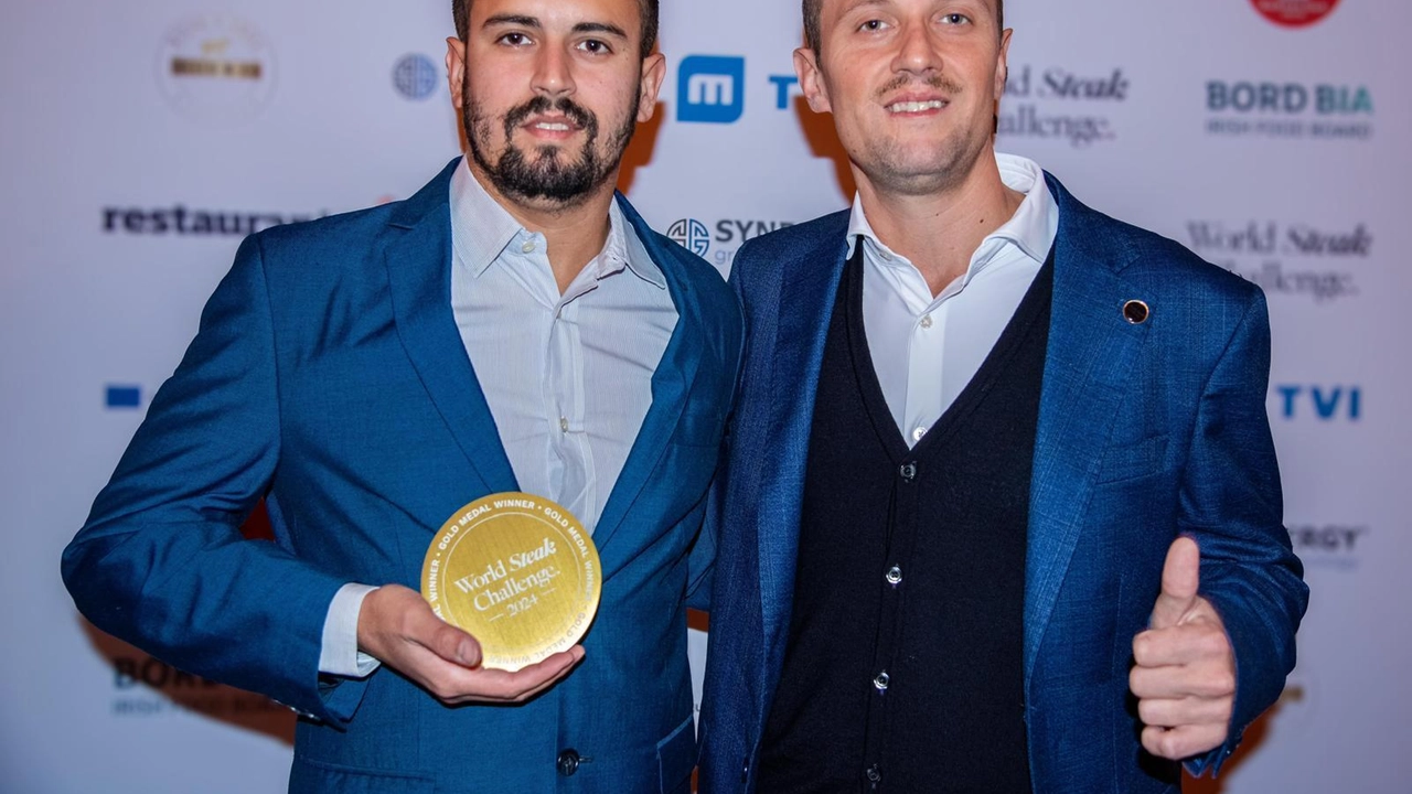 Da sinistra, Alessandro e Vittorio Gaboardi con la medaglia conquistata a Londra