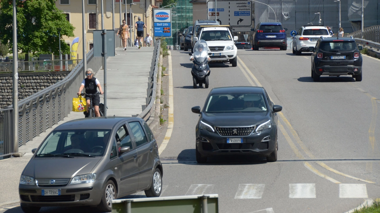 Viabilità al collasso, si muove la provincia di Lecco