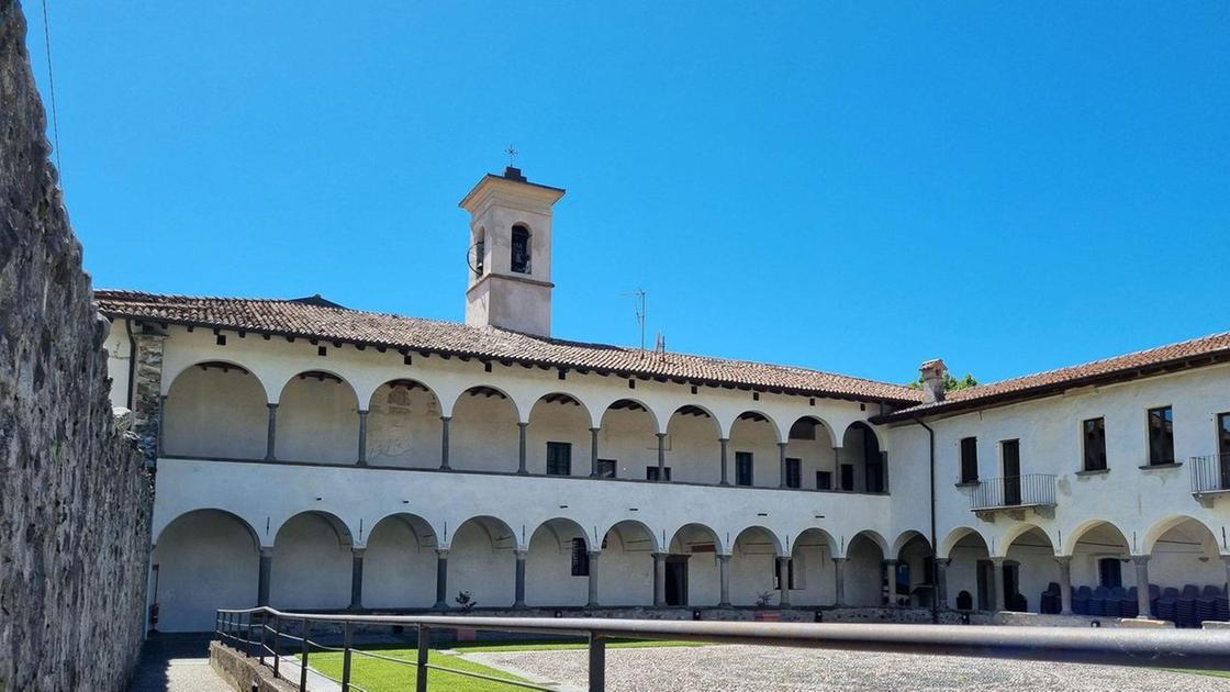Foto di guerra. Apre la mostra al Monastero Foto di guerra. Apre la mostra al Monastero