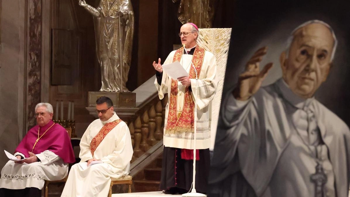 Sono stati moltissimi i fedeli vigevanesi che martedì sera hanno partecipato alla veglia di preghiera in suffragio di Papa Francesco,...