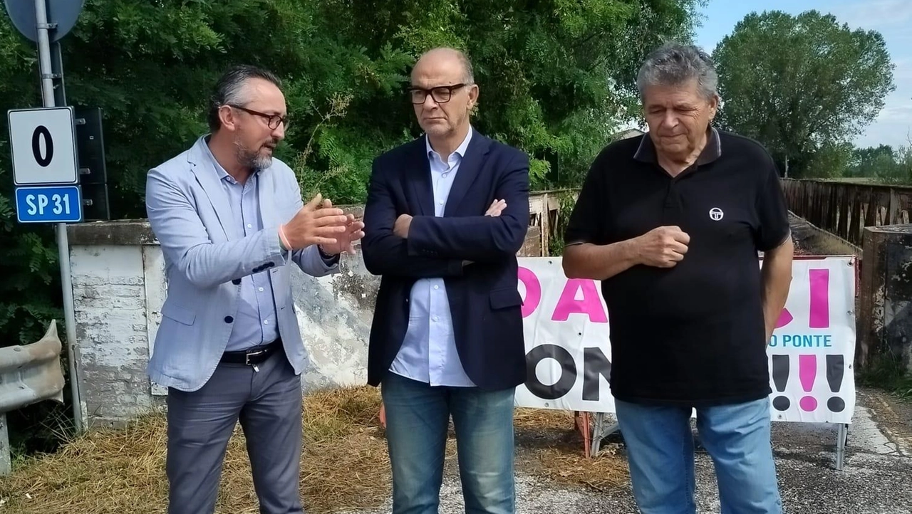 CALVATONE (Cremona) Le imprese di Calvatone e Acquanegra sul Chiese possono contare sui ristori della Regione. La chiusura del ponte sul... CALVATONE (Cremona) Le imprese di Calvatone e Acquanegra sul Chiese possono contare sui ristori della Regione. La chiusura del ponte sul...