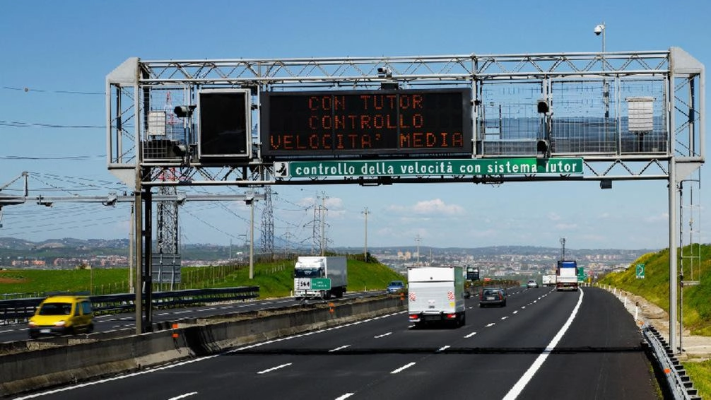 La Polizia stradale dispone di nuovi Tutor per rilevare chi va oltre il limite di velocità in autostrada
