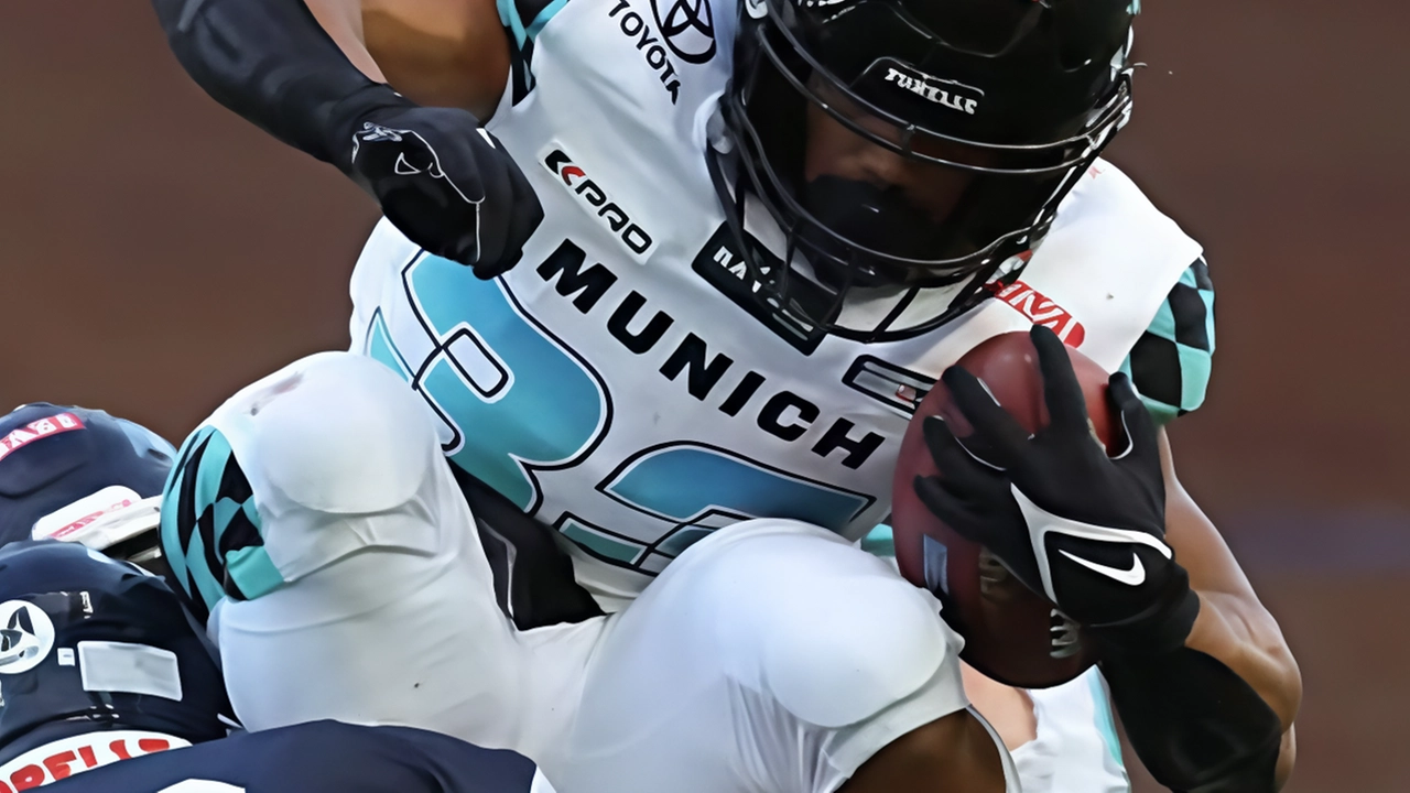 I Seamen Milano subiscono la quarta sconfitta consecutiva contro gli Stuttgart Surge. Nonostante il risultato, il presidente Mutti vede segnali positivi nel gioco della squadra. Prossimo impegno contro i Raiders Tirol. I Seamen Milano subiscono la quarta sconfitta consecutiva contro gli Stuttgart Surge. Nonostante il risultato, il presidente Mutti vede segnali positivi nel gioco della squadra. Prossimo impegno contro i Raiders Tirol.
