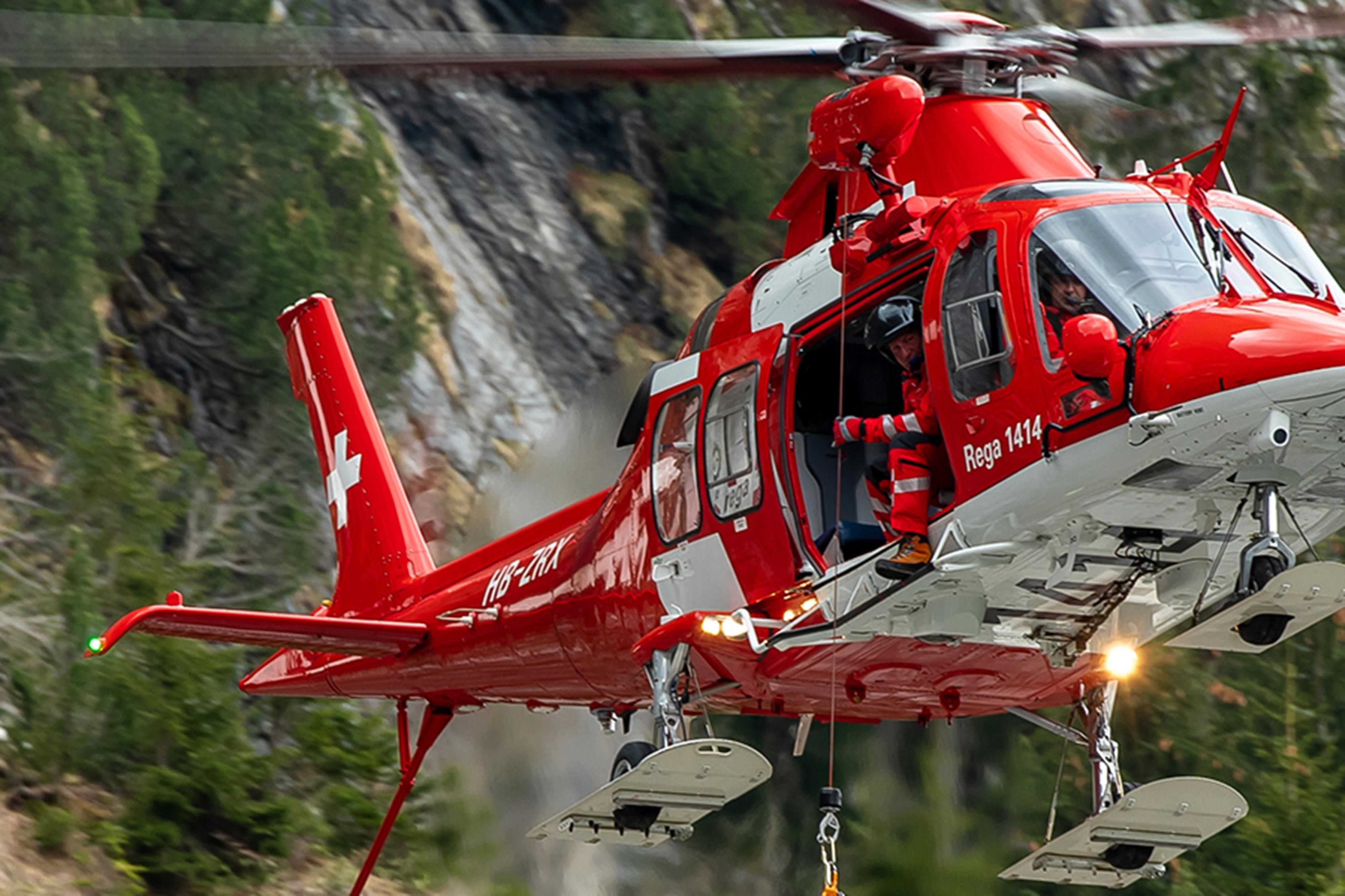 Tragedia Alta da Ilgiorno.it Tragedia in Alta Engadina incidente mentre scia sul Pizzo Corvatsch morto 26enne