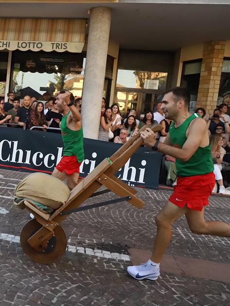 Colpo di scena al Palio. La vittoria al Castello