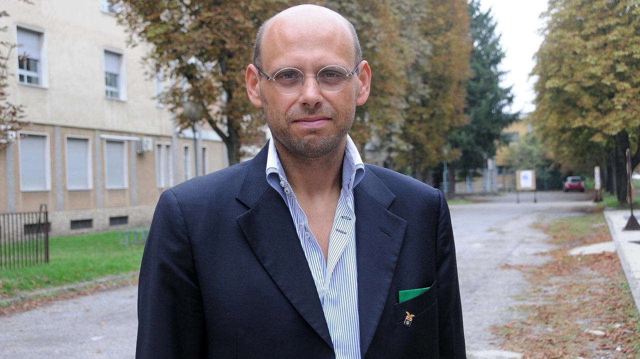 Il sindaco di Parabiago, Raffaele Cucchi Il sindaco di Parabiago, Raffaele Cucchi