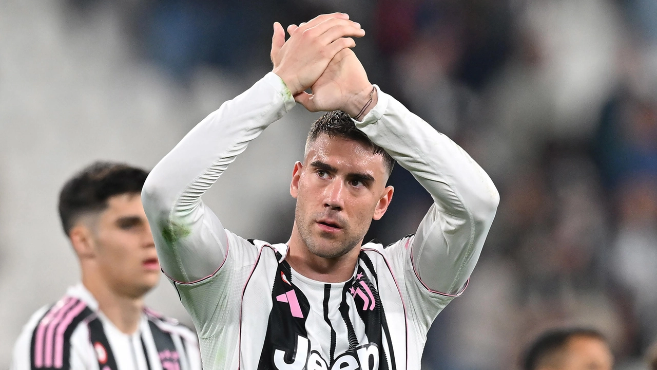 Juve: c’è Allegri su Vlahovic, ma l’ingaggio è alto. Spunta Castro