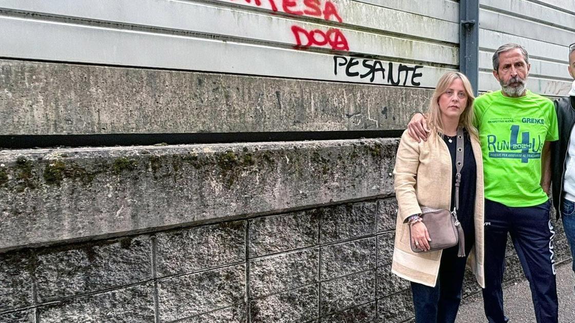 Scritta sul muro, “Giorgia appesa”. FdI denuncia, condanna unanime Scritta sul muro, “Giorgia appesa”. FdI denuncia, condanna unanime