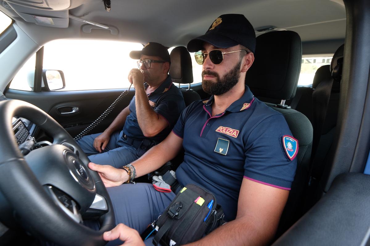Dateo, 2 kg di droga nella borsa frigo: arrestato 26enne