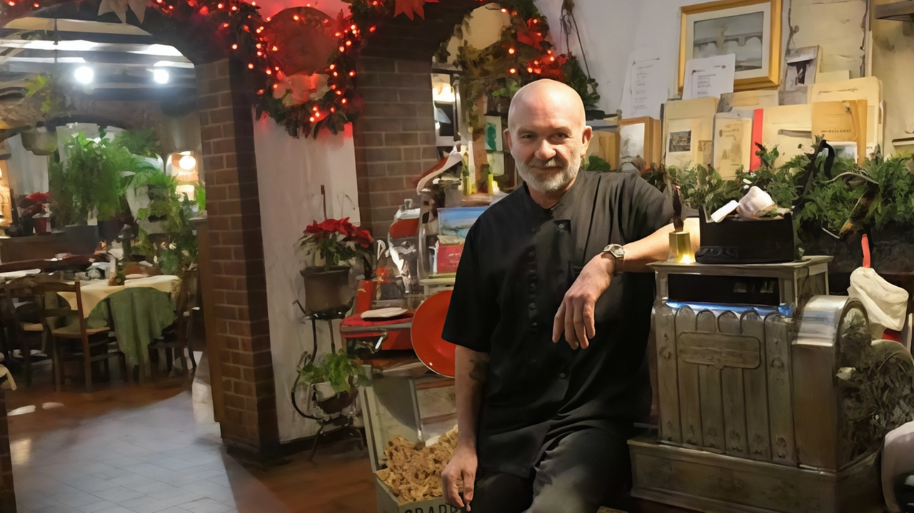 Guerrino Bianchi titolare della Trattoria Ferrari di Borgo Ticino (Torres) Guerrino Bianchi titolare della Trattoria Ferrari di Borgo Ticino (Torres)