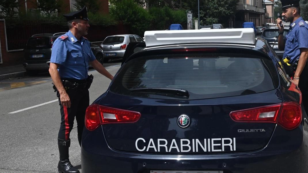 Il sessantenne di Galbiate era stato trovato morto in casa verosimilmente dopo tre anni la morte Sul posto i carabinieri Il sessantenne di Galbiate era stato trovato morto in casa verosimilmente dopo tre anni la morte Sul posto i carabinieri