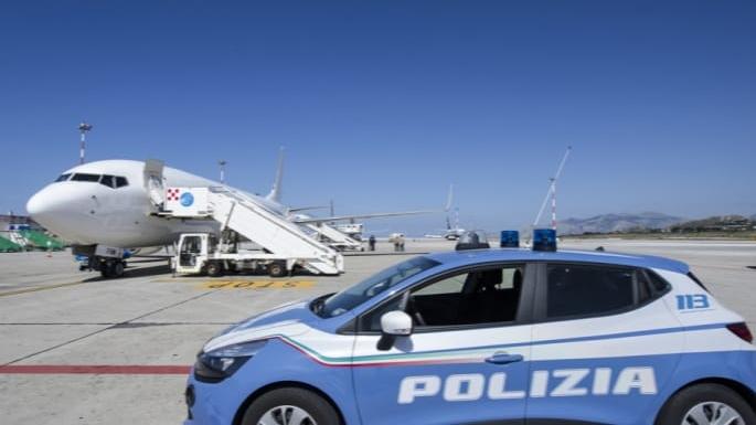 brescia incitava alla violenza e all8217odio razziale giovane pakistano espulso dall8217italia