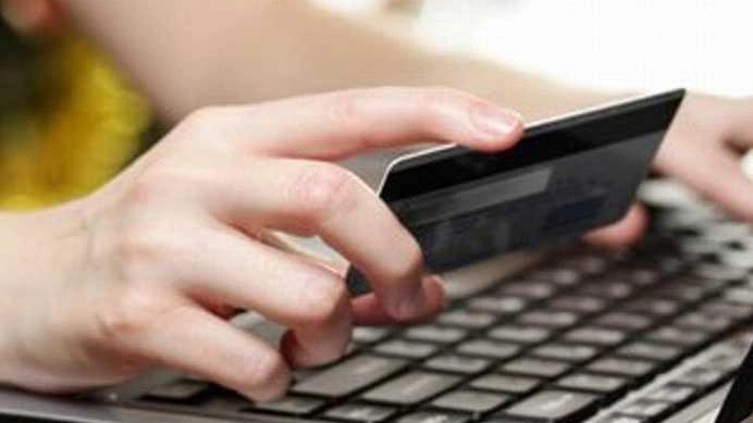 Messaggi strappalacrime per convincere gli acquirenti della bontà del proprio sito Messaggi strappalacrime per convincere gli acquirenti della bontà del proprio sito