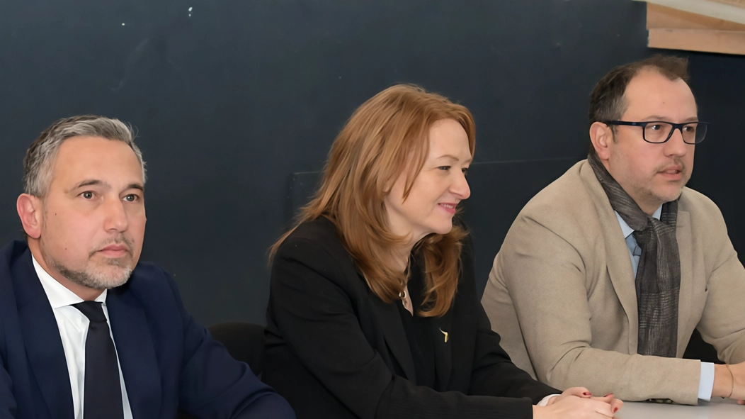 Da sinistra Gianluca Comazzi Silvia Scurati e Franco Lucente all’incontro sulla recente riforma della governance del Parco Da sinistra Gianluca Comazzi Silvia Scurati e Franco Lucente all’incontro sulla recente riforma della governance del Parco