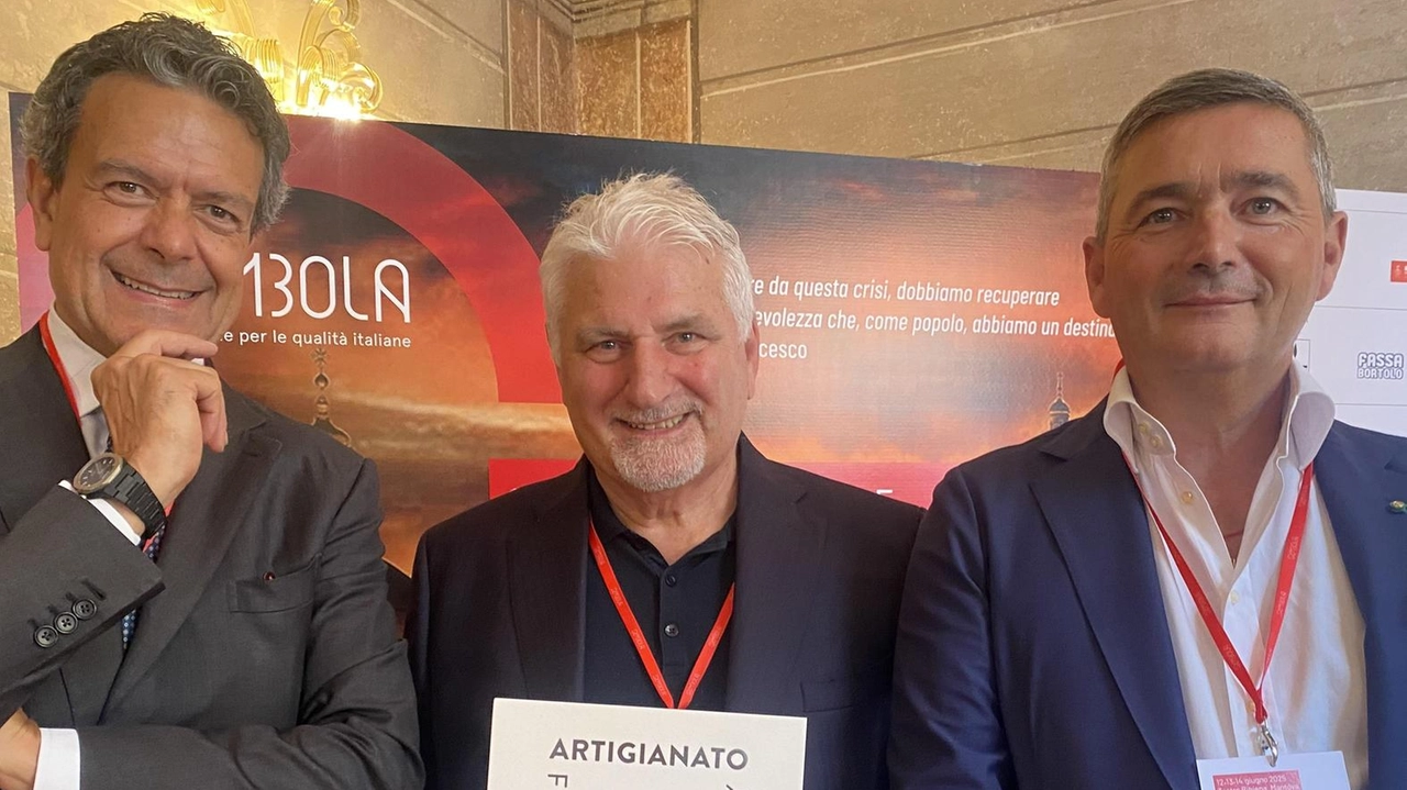 Da sinistra Danilo Barduzzi (Casartigiani), Pozzi e Sangalli Da sinistra Danilo Barduzzi (Casartigiani), Pozzi e Sangalli