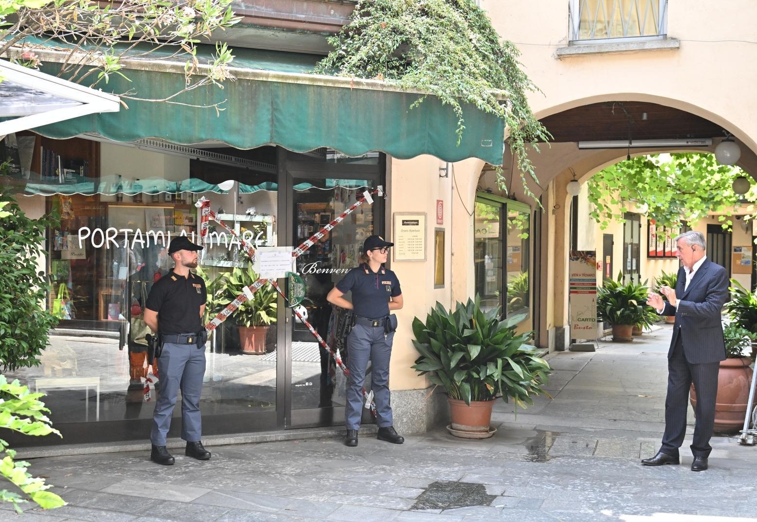 L’orrore in via Milano. Testimoni e immagini determinanti nel fermo del presunto killer L’orrore in via Milano. Testimoni e immagini determinanti nel fermo del presunto killer