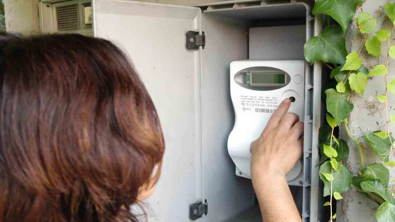 Energia elettrica, la provincia di Milano e la Valtrompia passano da Enel ad A2A