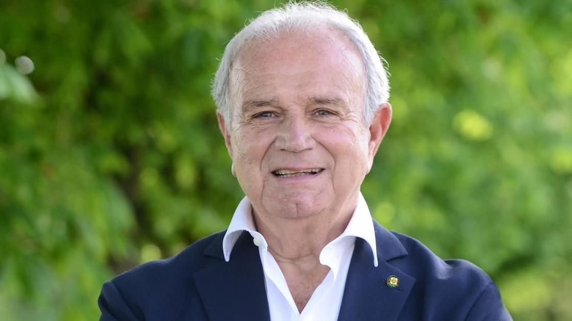 Lodi Vecchio straziato dal dolore. Il sindaco: anziani liberi di uscire