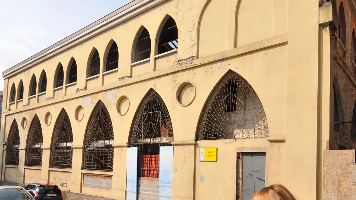 L'Officina Badoni a Lecco, ex fabbrica storica, diventa spazio per studenti e luogo di incontro grazie a un importante intervento di restauro e alla collaborazione di diverse associazioni. Un progetto che punta sul futuro e sull'investimento sui giovani. L'Officina Badoni a Lecco, ex fabbrica storica, diventa spazio per studenti e luogo di incontro grazie a un importante intervento di restauro e alla collaborazione di diverse associazioni. Un progetto che punta sul futuro e sull'investimento sui giovani.