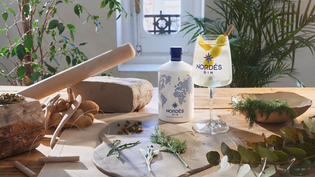 Nordés tra gin e ceramica: un laboratorio per creare, brindare e condividere
