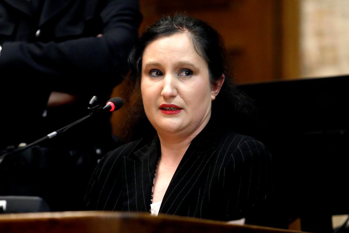 Alessia Pifferi, i colloqui coi periti: “La mia mente si era disconnessa. Sto cercando di affrontare il lutto” Alessia Pifferi, i colloqui coi periti: “La mia mente si era disconnessa. Sto cercando di affrontare il lutto”