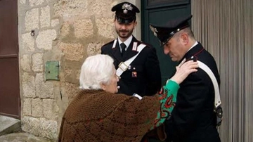 “Pronto, parlano i carabinieri...” ma invece è una truffa con la tecnica dello spoofing. In Valtellina colpo da 120mila euro