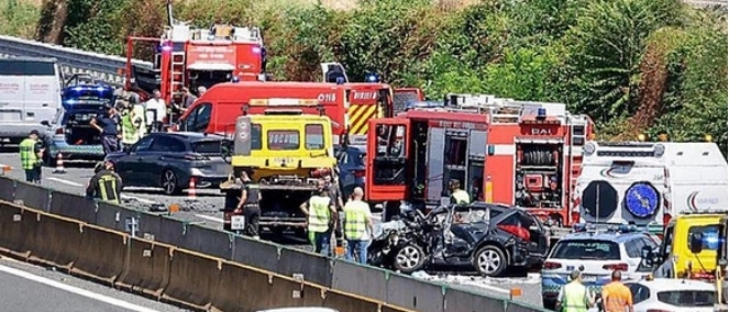 Strage in A4, l’ipotesi shock: patente rinnovata con una scorciatoia dall’anziano al volante in contromano