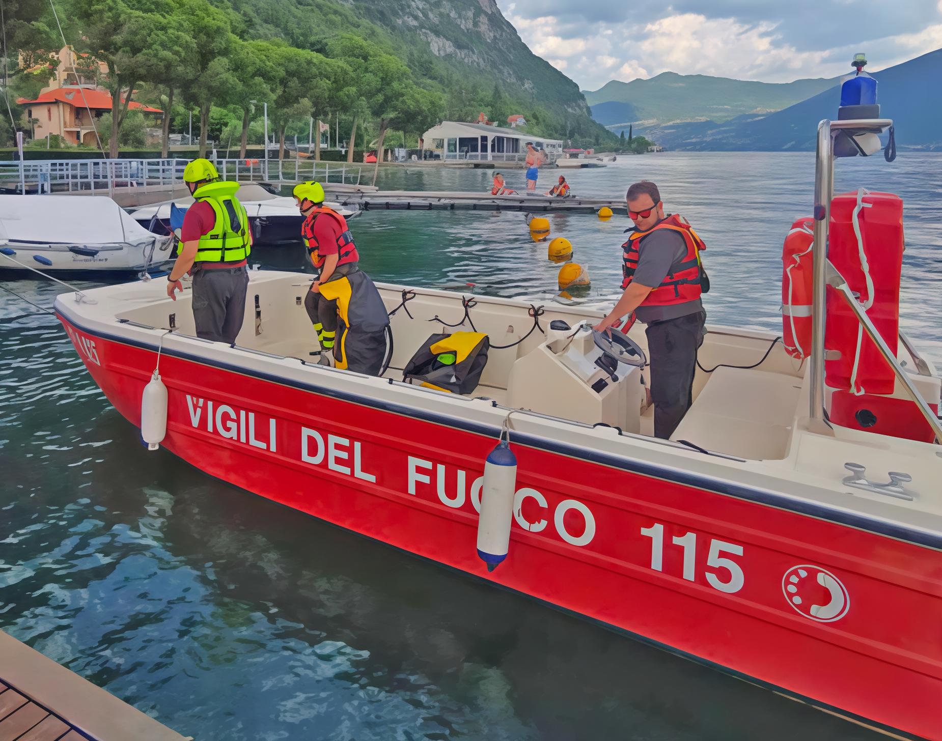 Palazzolo sull’Oglio, si tuffa nel fiume e non riemerge più: morto anziano bagnante Palazzolo sull’Oglio, si tuffa nel fiume e non riemerge più: morto anziano bagnante