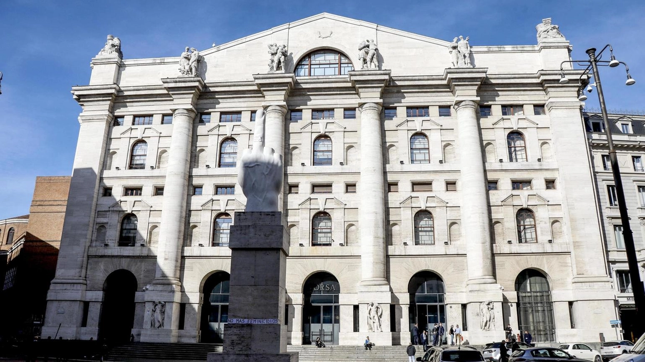 Corrono le banche e Leonardo