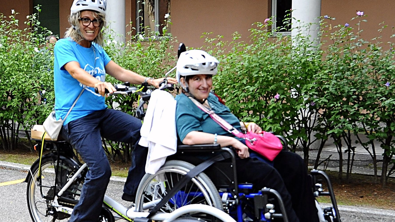 Torna la “Befana benefica motociclistica” Bici speciali in testa alla parata per la prima volta Torna la “Befana benefica motociclistica” Bici speciali in testa alla parata per la prima volta
