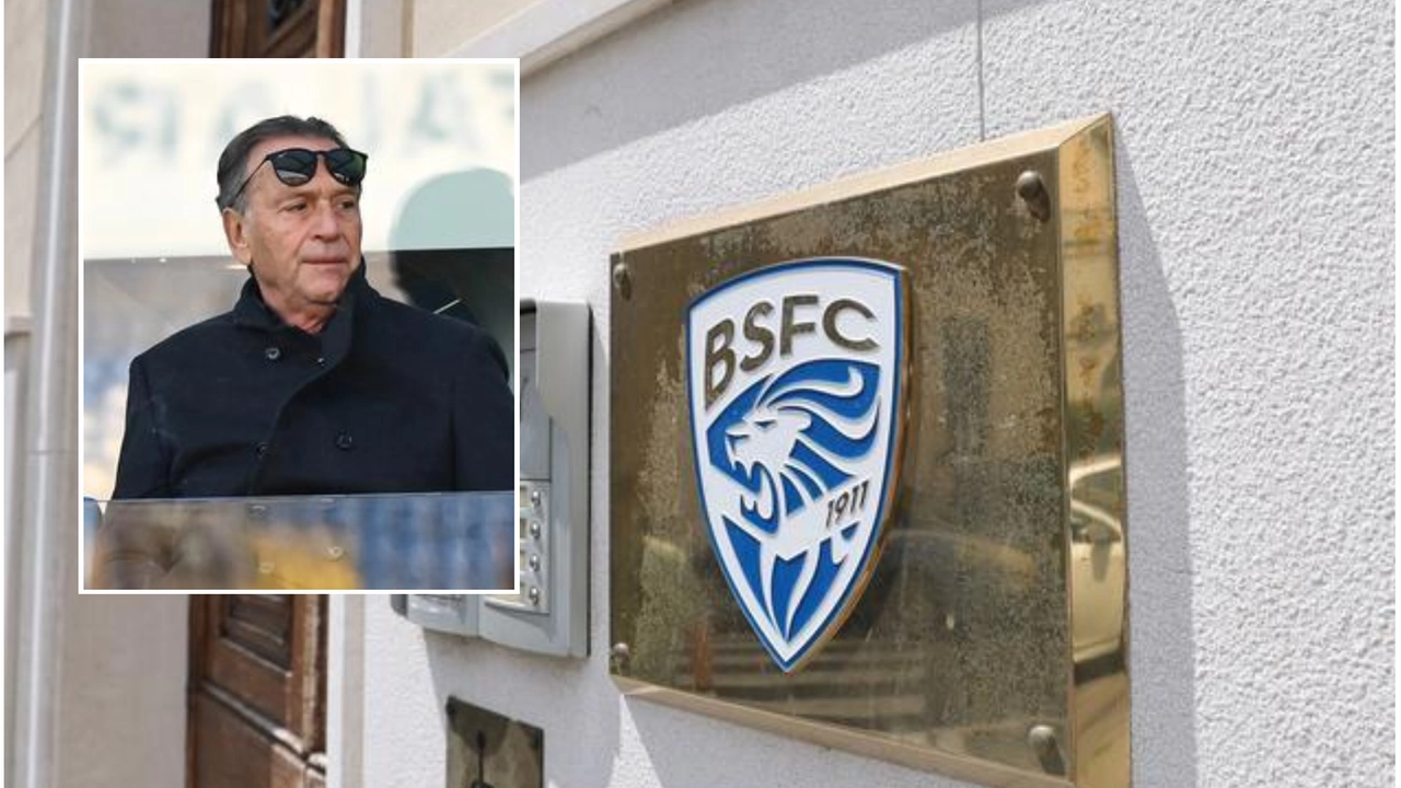 L’ingresso della sede del Brescia calcio