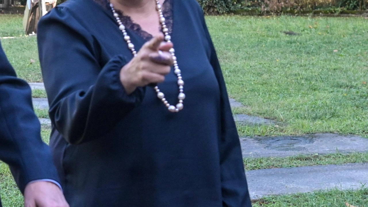 L’assessore all’Inclusione Paola Reguzzoni in prima fila nel promuovere lo sportello di sostegno per chi soffre di disturbi dell’alimentazione L’assessore all’Inclusione Paola Reguzzoni in prima fila nel promuovere lo sportello di sostegno per chi soffre di disturbi dell’alimentazione