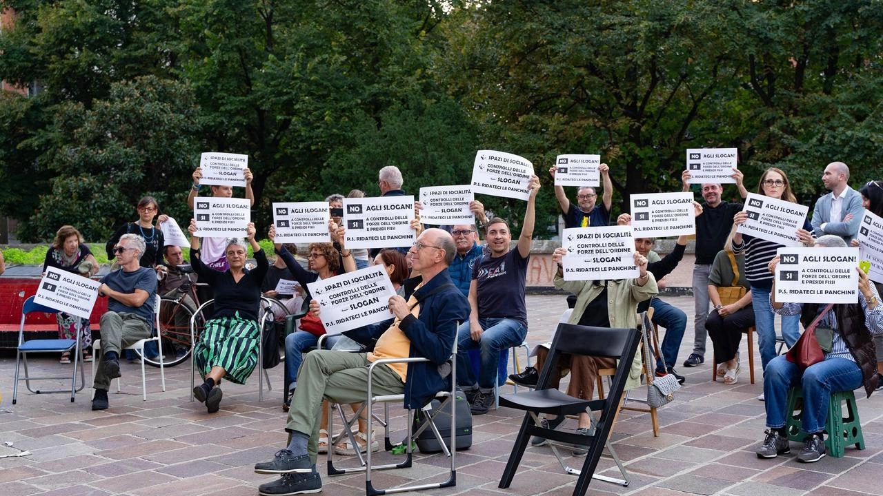 Una delle manifestazioni del comitato “Riprendiamoci piazza Trento e Trieste“ per chiedere più sicurezza e attenzione