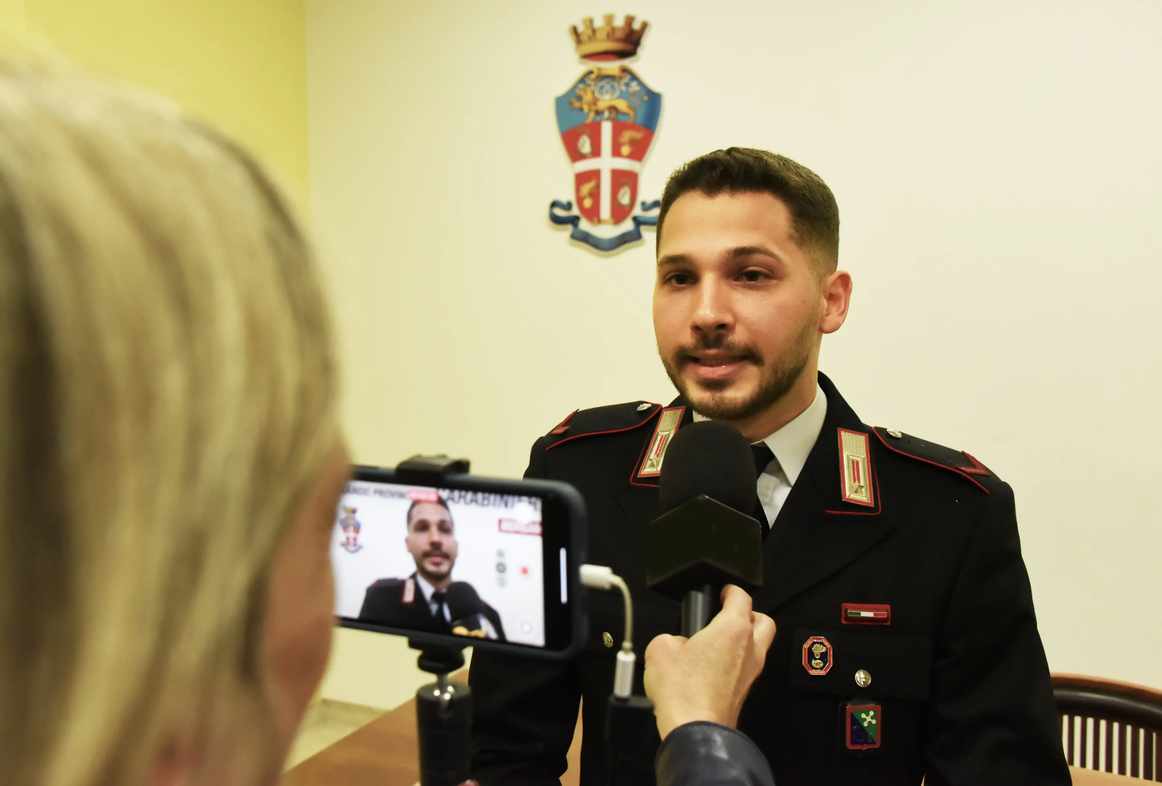 Lorenzo Fascì, il carabiniere eroe di Giorgia Meloni: “Ho abbracciato la donna sul cavalcavia e siamo diventati amici, ecco come è andata”