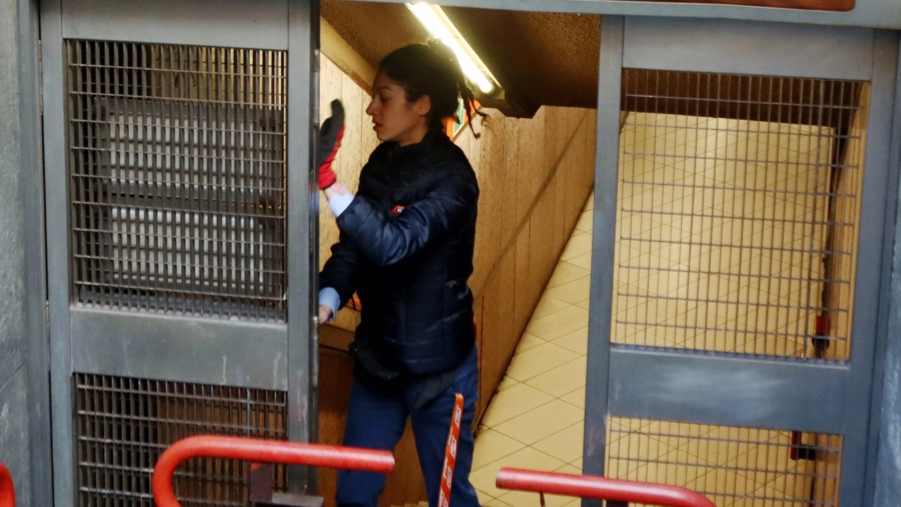 Pasqua, Pasquetta, 25 Aprile e 1° Maggio: attenzione agli orari di metropolitana e mezzi di superficie