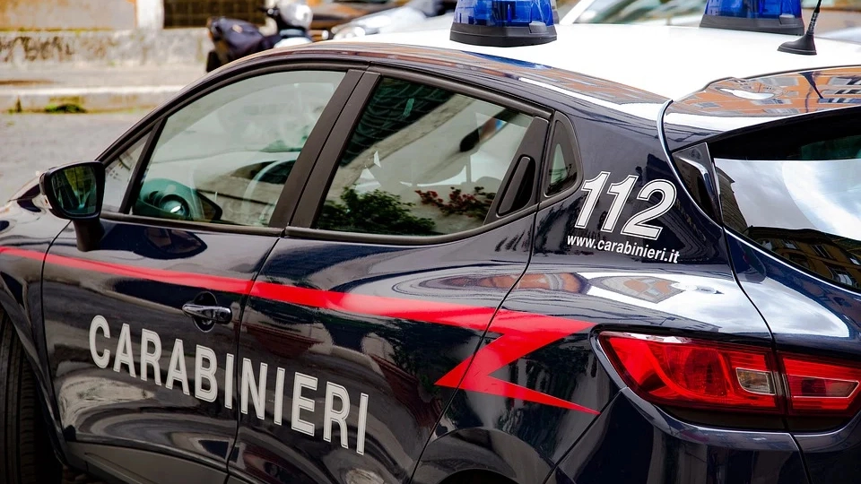 Sovere, sono intervenuti i carabinieri Sovere, sono intervenuti i carabinieri