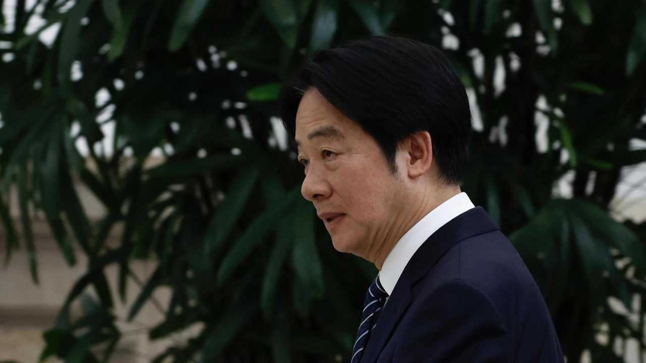 Presidente William Lai manca la ripresa del controllo Parlamento Presidente William Lai manca la ripresa del controllo Parlamento