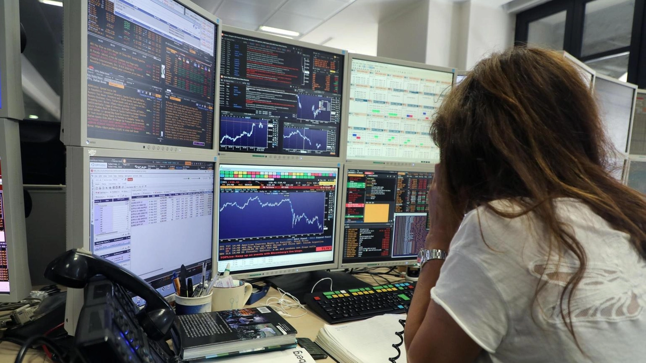In controtendenza Ferrari. Sotto pressione Stm e Interpump In controtendenza Ferrari. Sotto pressione Stm e Interpump
