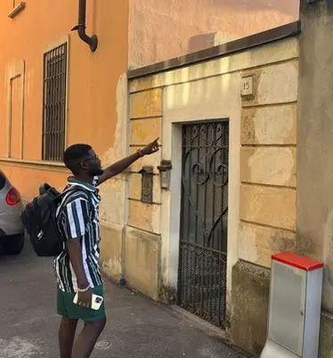Tentano due furti nella notte, arrestati