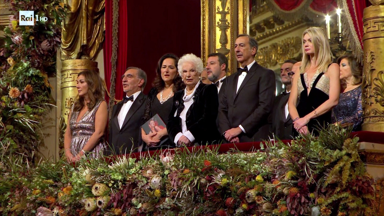 Liliana Segre assieme al presidente del Senato La Russa e al sindaco Sala Liliana Segre assieme al presidente del Senato La Russa e al sindaco Sala