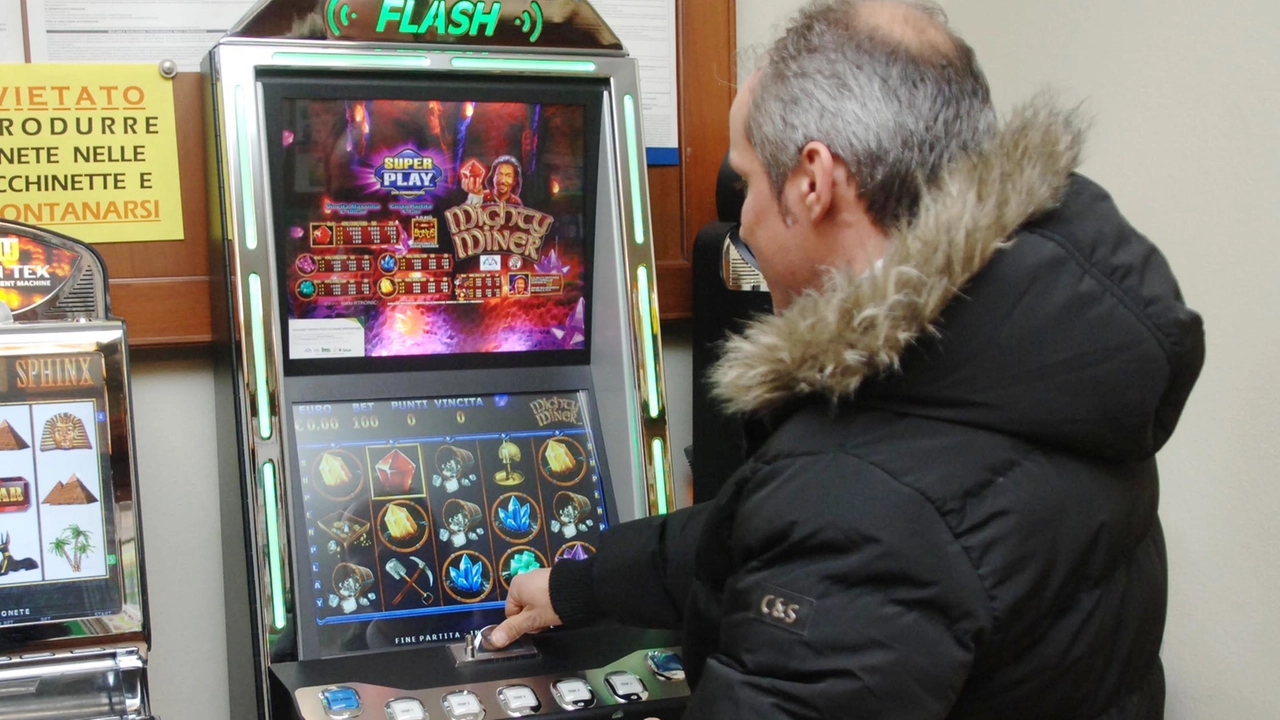 In Lombardia il problema del gioco d’azzardo supera la media nazionale coinvolgendo il 3 per cento della popolazione In Lombardia il problema del gioco d’azzardo supera la media nazionale coinvolgendo il 3 per cento della popolazione