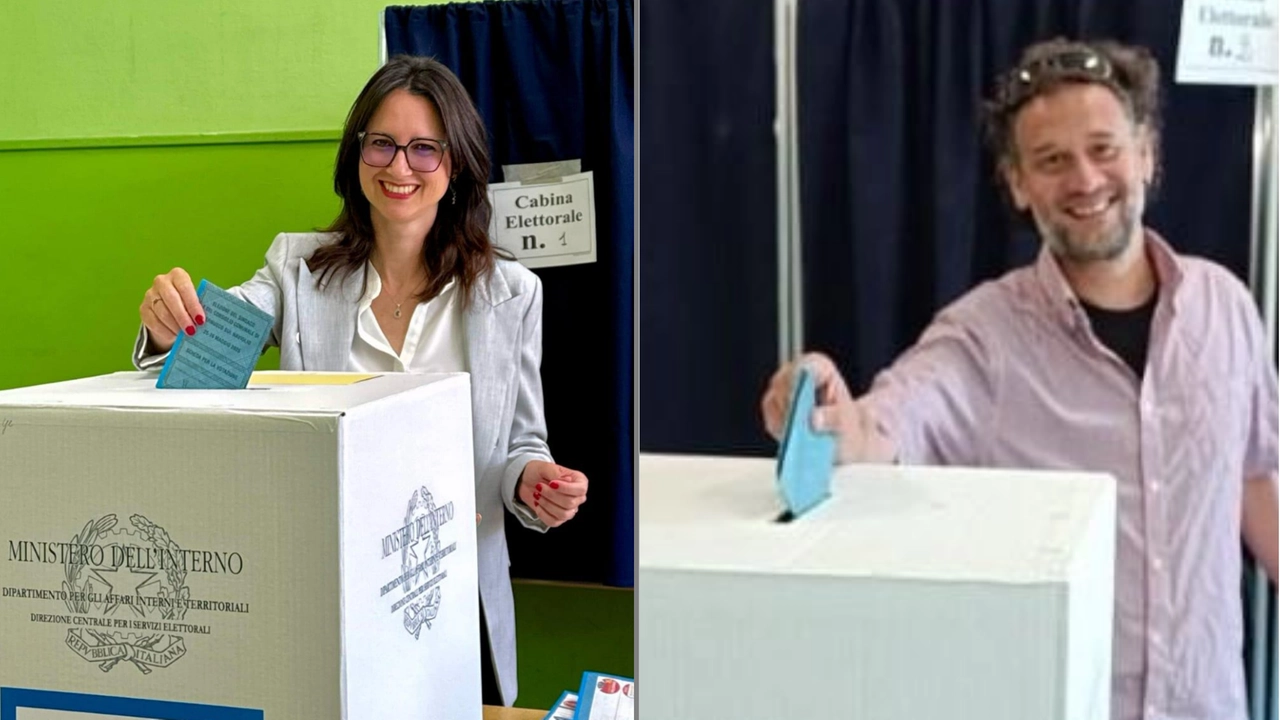 Paola Colombo e Danilo Radaeli al seggio al primo turno Paola Colombo e Danilo Radaeli al seggio al primo turno